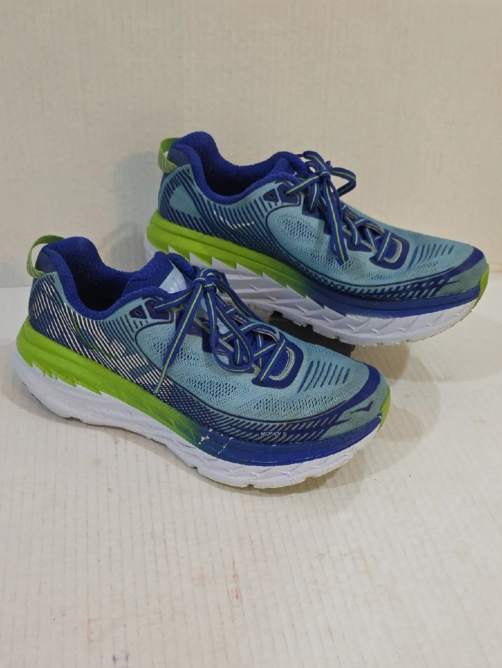 Hoka Bondi 5 Women's Light Blue and Green Trail Sneakers Size 7.5